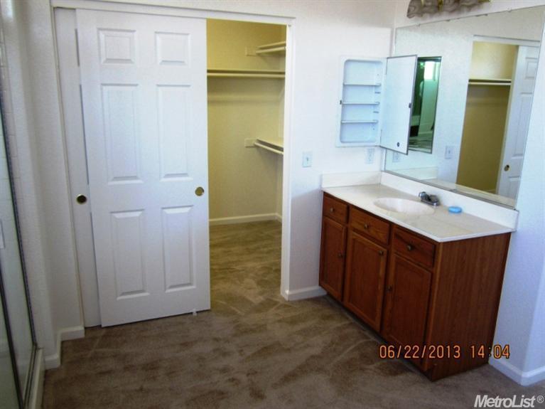 1141 Moon River Way, Ceres, CA 95307 photo 9