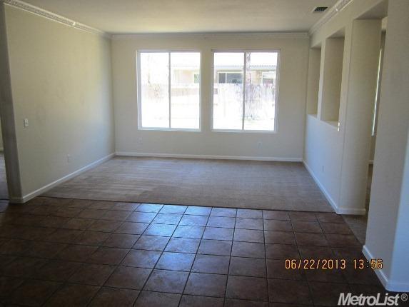 1141 Moon River Way, Ceres, CA 95307 photo 3