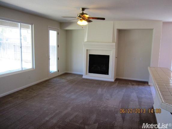 1141 Moon River Way, Ceres, CA 95307 photo 4