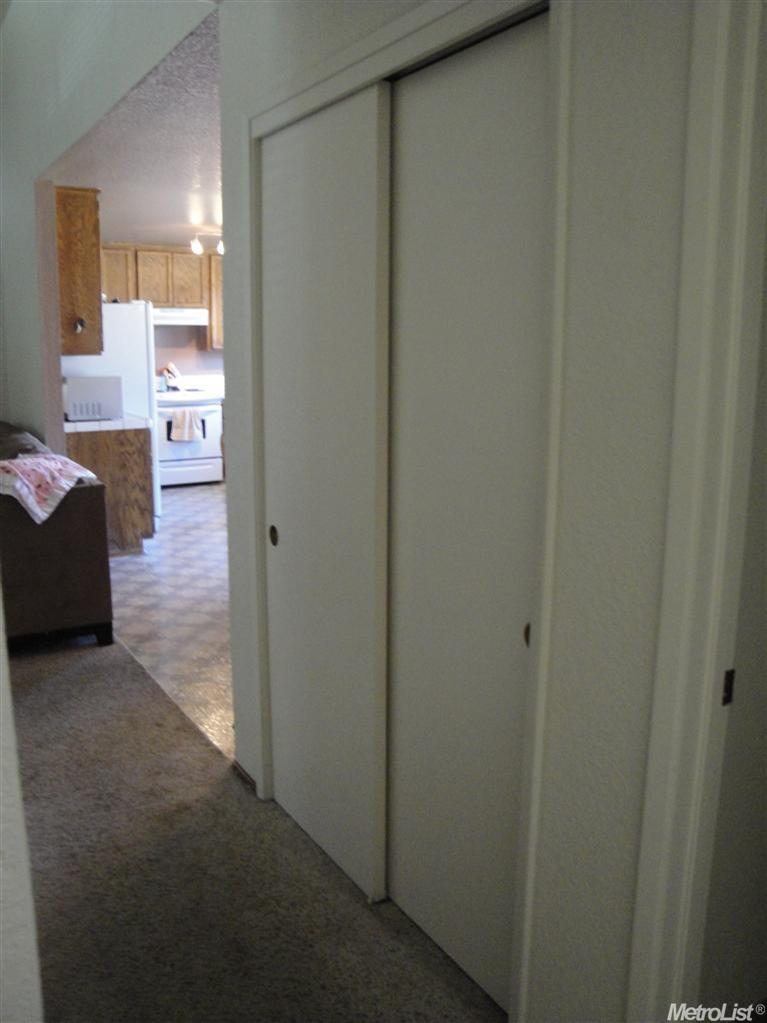 1813 E Rumble Rd, Modesto, CA 95355 photo 14