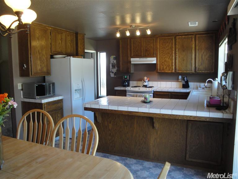 1813 E Rumble Rd, Modesto, CA 95355 photo 4