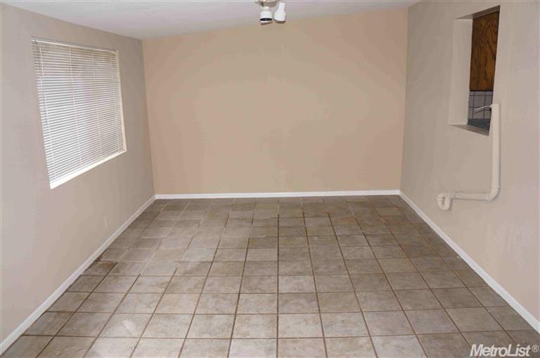 1532 Dulwich, Modesto, CA 95358 photo 9