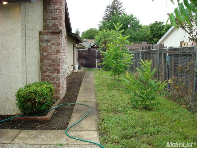 125 Perraud Dr, Folsom, CA 95630 photo 13