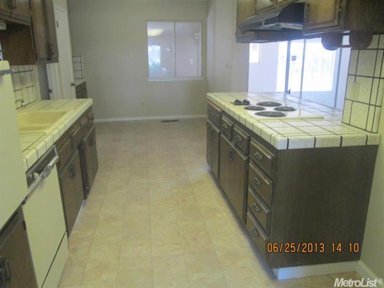 780 Buena Vis, Merced, CA 95348 photo 4
