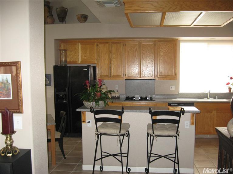 401 The Blf, Modesto, CA 95355 photo 7