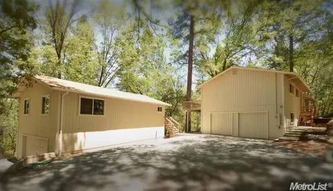900 Pine Hill Rd, Colfax, CA 95713 photo 1