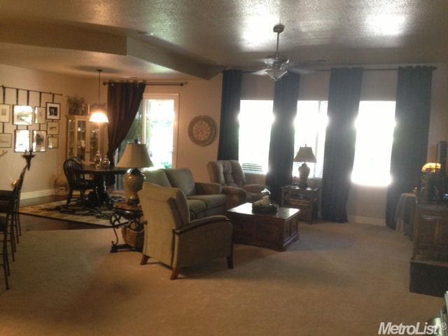 1712 Hemstead Ave, Modesto, CA 95355 photo 9