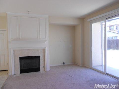 331 Rosebriar Pl, Lathrop, CA 95330 photo 8