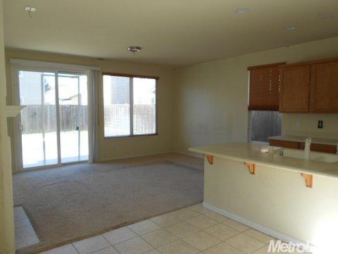 331 Rosebriar Pl, Lathrop, CA 95330 photo 9