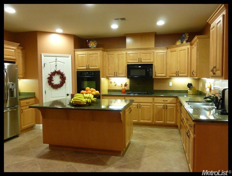 2674 Castle Haven Ct, Tracy, CA 95377 photo 2