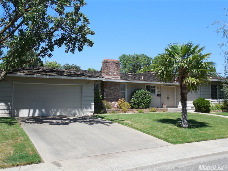 1243 Gary Way, Carmichael, CA 95608 photo 1