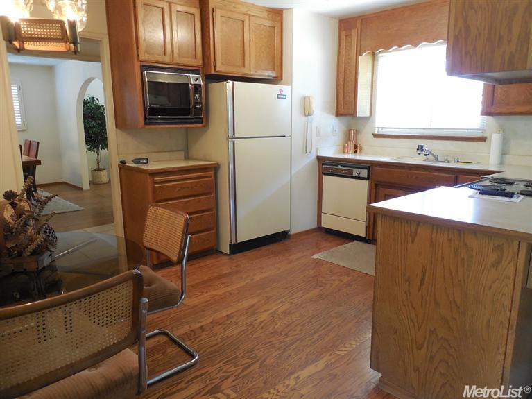 1243 Gary Way, Carmichael, CA 95608 photo 6