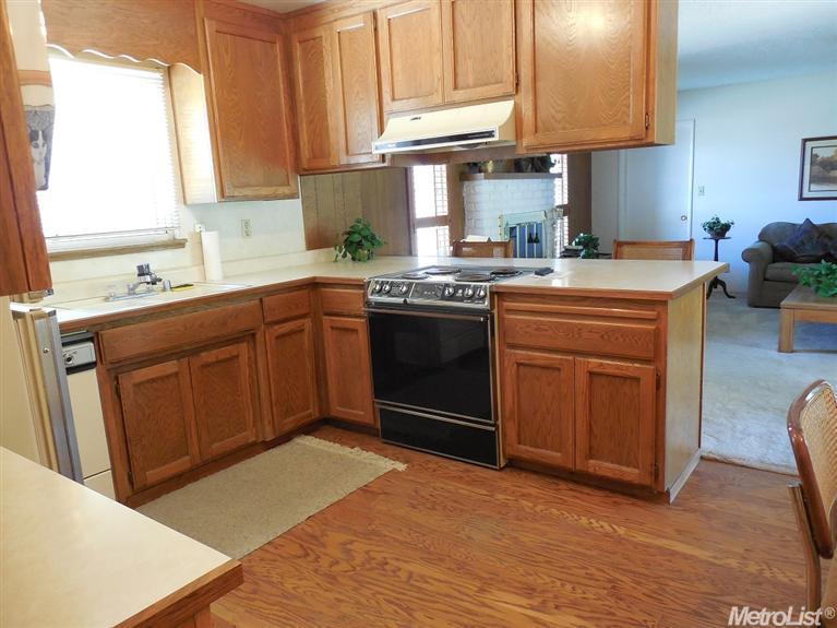 1243 Gary Way, Carmichael, CA 95608 photo 5