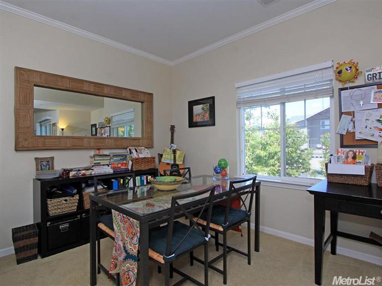 1818 Moore Blvd #218, Davis, CA 95618 photo 8