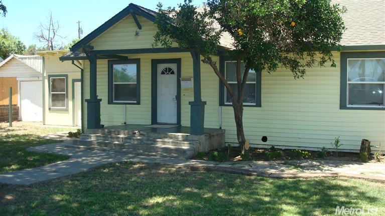 755 South Ave, Gustine, CA 95322 photo 1