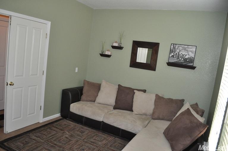 2810 Alta Vista Ave, Turlock, CA 95382 photo 3