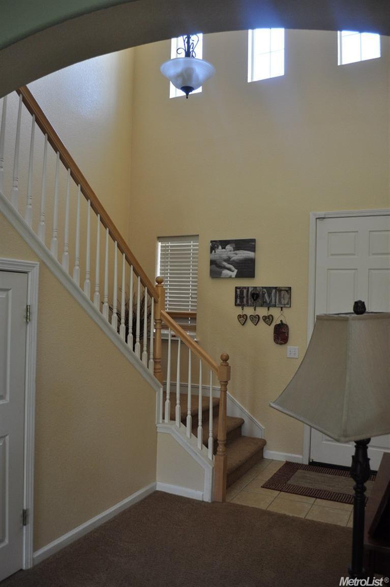 2810 Alta Vista Ave, Turlock, CA 95382 photo 2