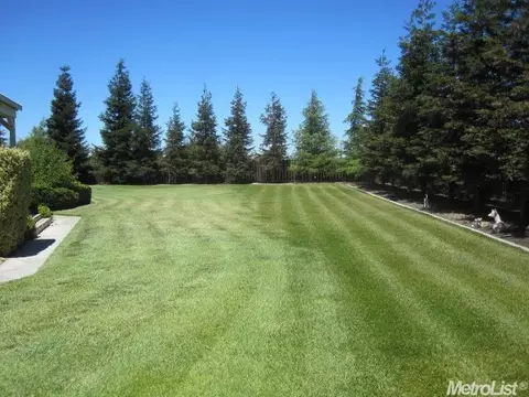 28065 S Traina Ct, Tracy, CA 95304 photo 14