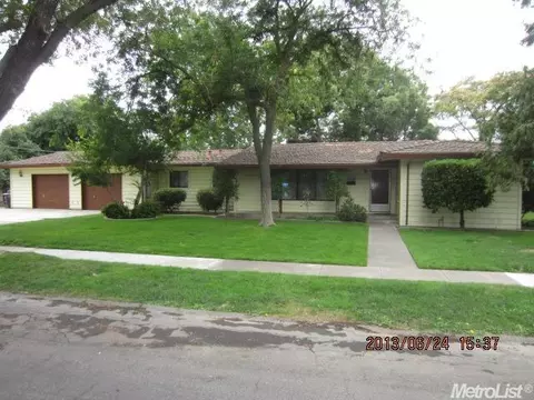 237 Mylnar Ave, Manteca, CA 95336 photo 1
