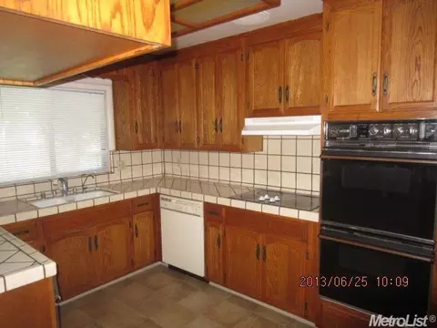 237 Mylnar Ave, Manteca, CA 95336 photo 6