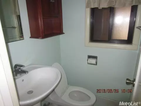 237 Mylnar Ave, Manteca, CA 95336 photo 8
