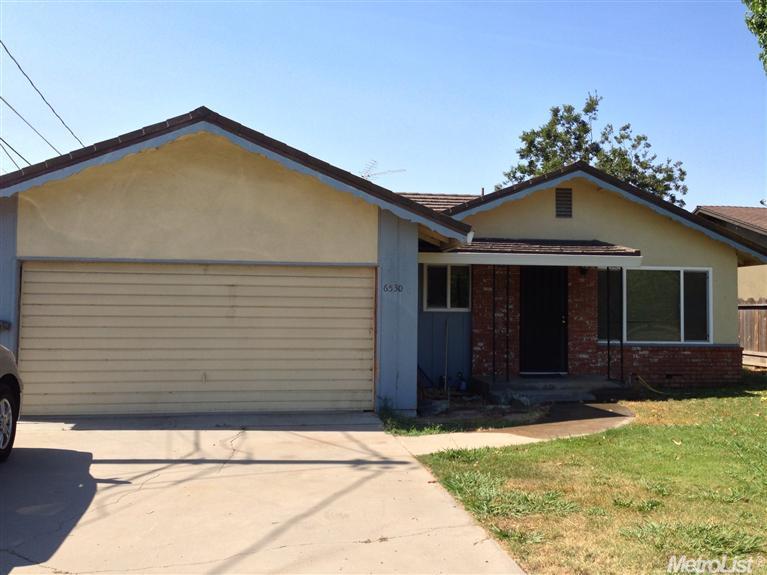 6530 E Whitmore Ave, Hughson, CA 95326 photo 1