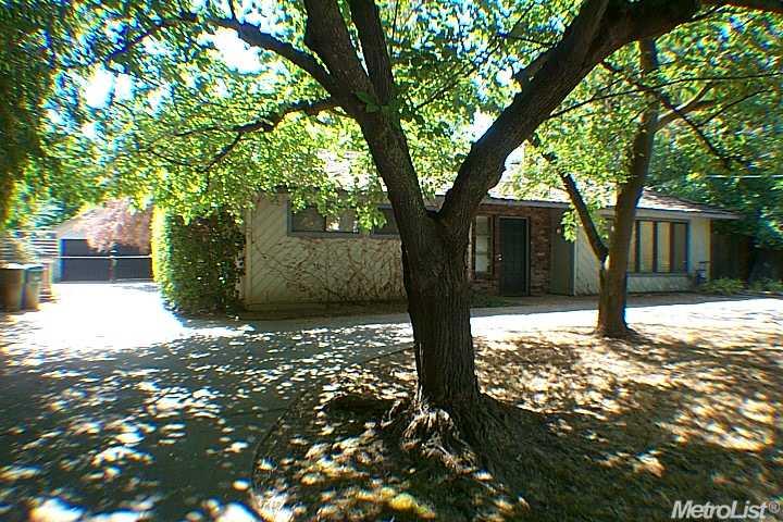 2433 Garfield Ave, Carmichael, CA 95608 photo 1