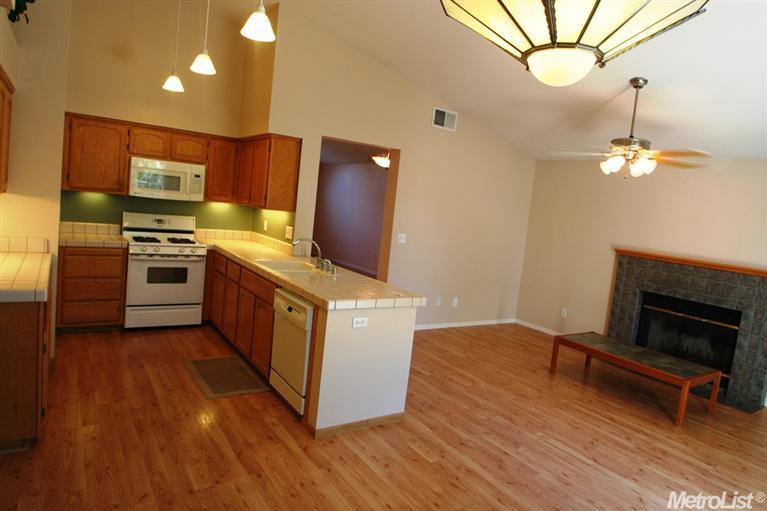 4224 Singing Tree Way, Antelope, CA 95843 photo 12