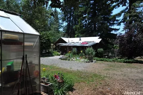 21020 This Is It Ln, Colfax, CA 95713 photo 3