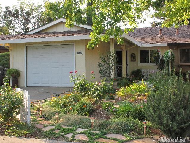 615 Hermosa Pl, Davis, CA 95616 photo 1