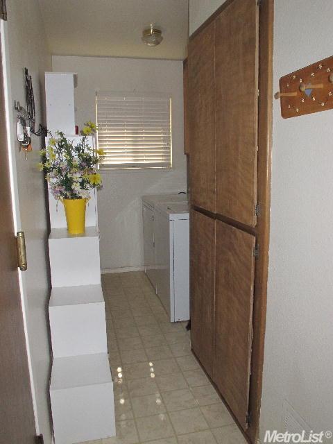615 Hermosa Pl, Davis, CA 95616 photo 8