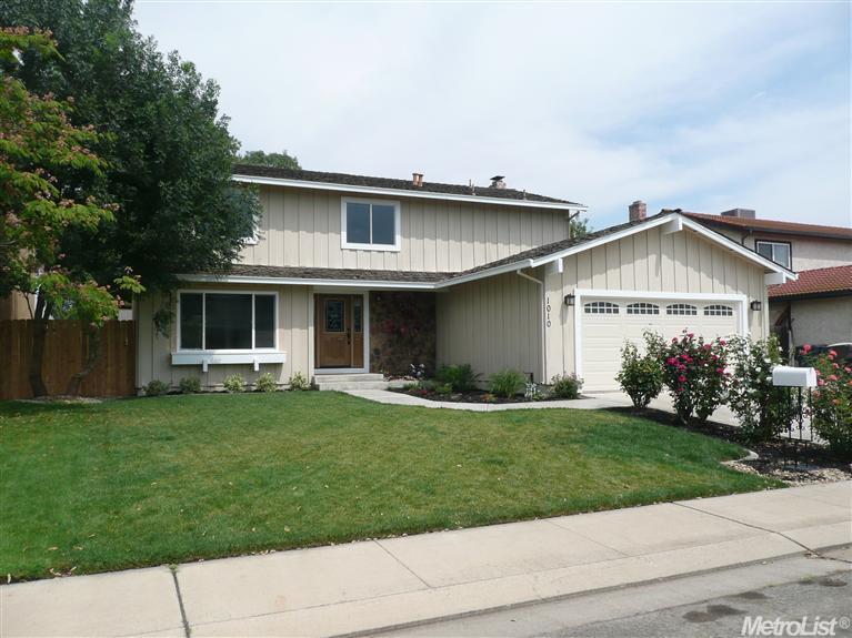 1010 Tarrogana Dr, Tracy, CA 95376 photo 1