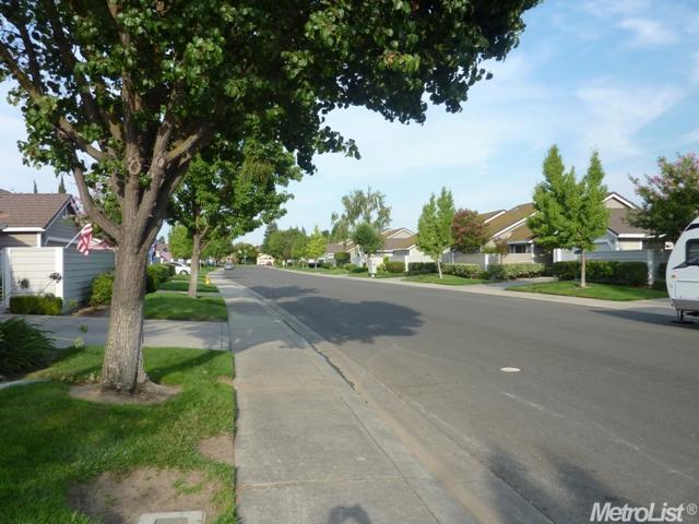 2245 Camborne Dr, Modesto, CA 95356 photo 15