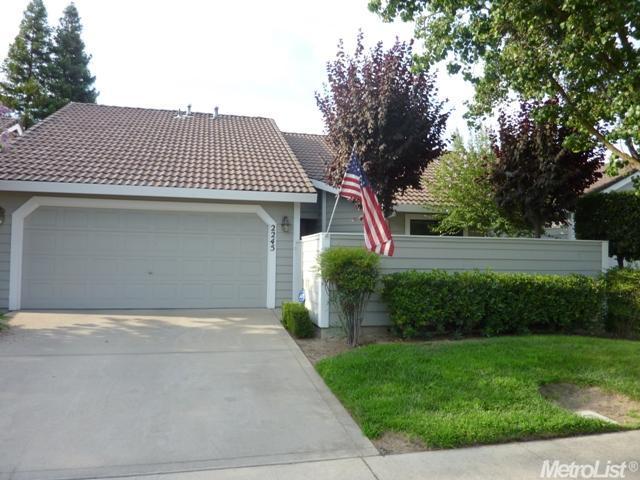 2245 Camborne Dr, Modesto, CA 95356 photo 1
