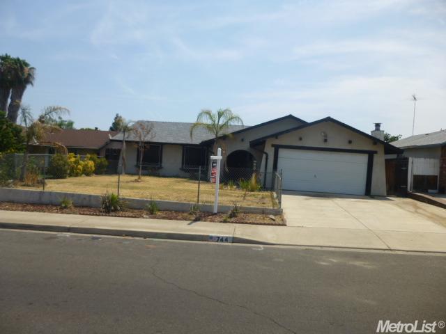 744 Musick Ave, Modesto, CA 95351 photo 1