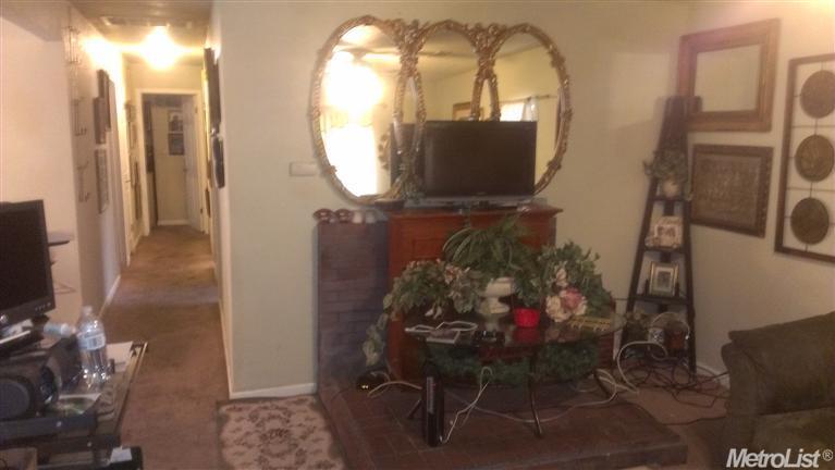 1317 Steele Ave, Modesto, CA 95351 photo 5
