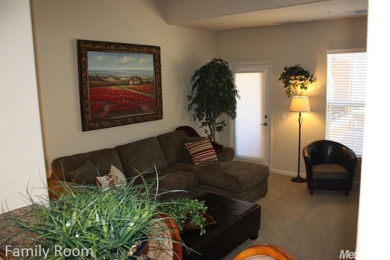 1214 Vessona, Folsom, CA 95630 photo 10