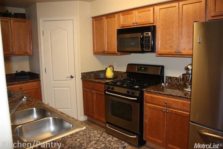 1214 Vessona, Folsom, CA 95630 photo 9