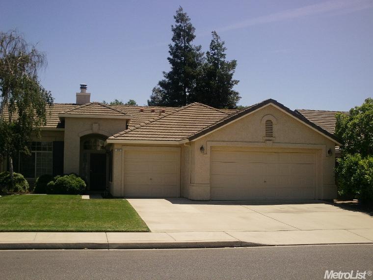 366 Vasche Ave, Turlock, CA 95382 photo 2