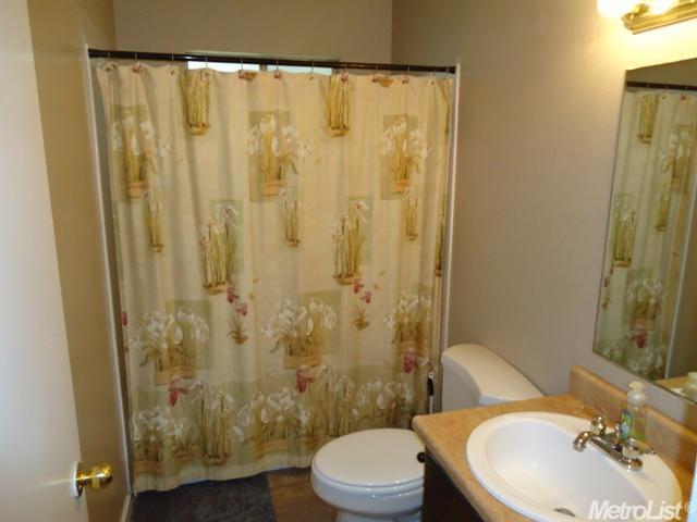 3329 Pumphouse Ct, Modesto, CA 95356 photo 8