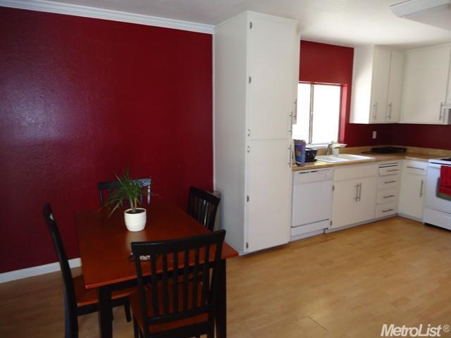3329 Pumphouse Ct, Modesto, CA 95356 photo 4