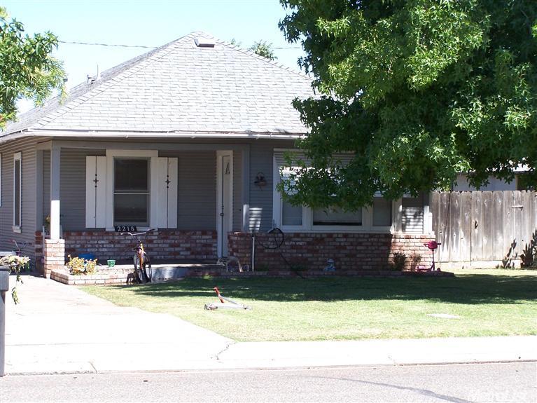2218 2nd St, Hughson, CA 95326 photo 1