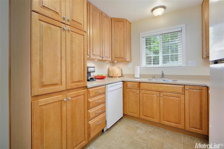 1805 Chapman Pl, Davis, CA 95618 photo 5