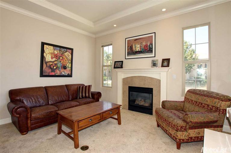 2902 Rockwell Ct, Davis, CA 95618 photo 4