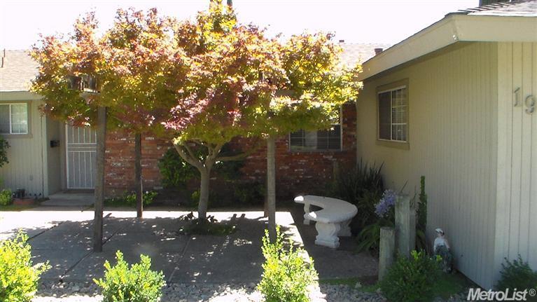1900 Teak Ave, Merced, CA 95340 photo 2
