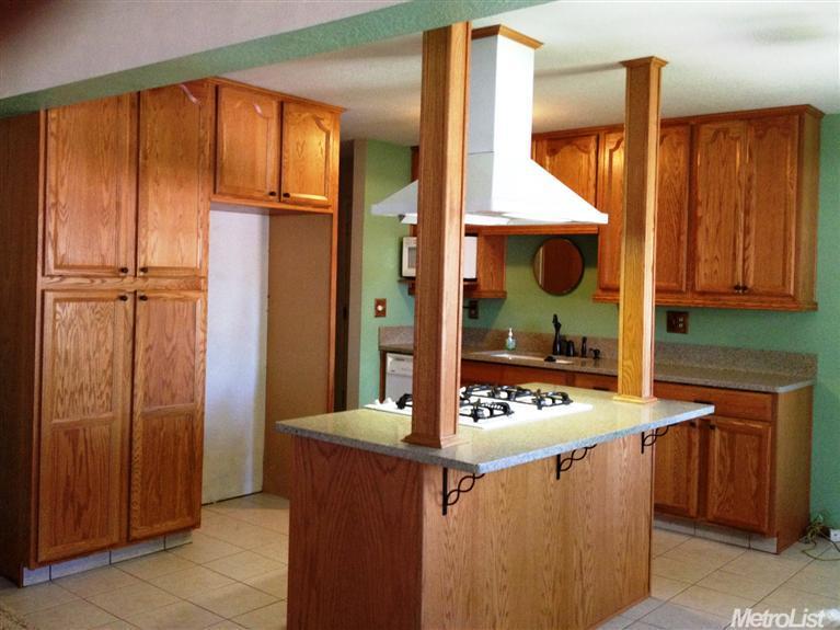 1328 Woodside Dr, Modesto, CA 95355 photo 4