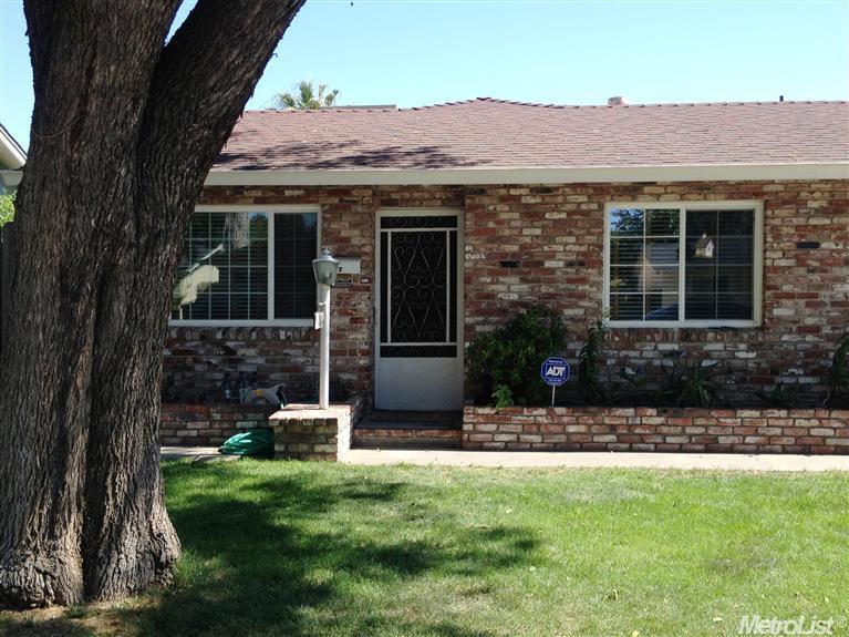 1328 Woodside Dr, Modesto, CA 95355 photo 3