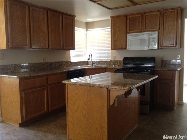 8144 Chimango Ct, Antelope, CA 95843 photo 4