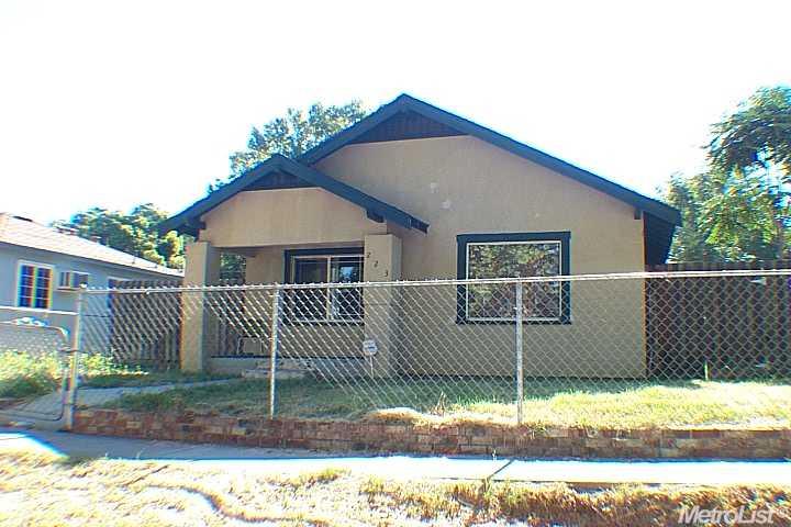 223 Leon Ave, Modesto, CA 95351 photo 1