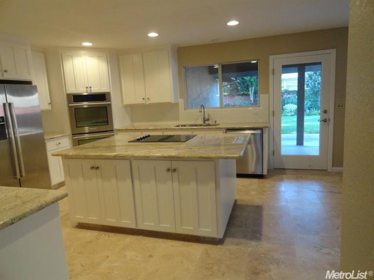 2375 Saint Anton Dr, Lodi, CA 95242 photo 2